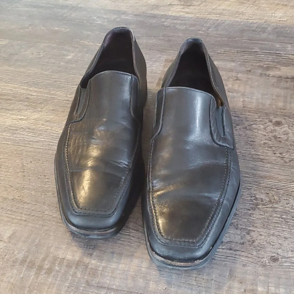 Bruno Magli Raging leather black  men casual shoes size 9.5 M